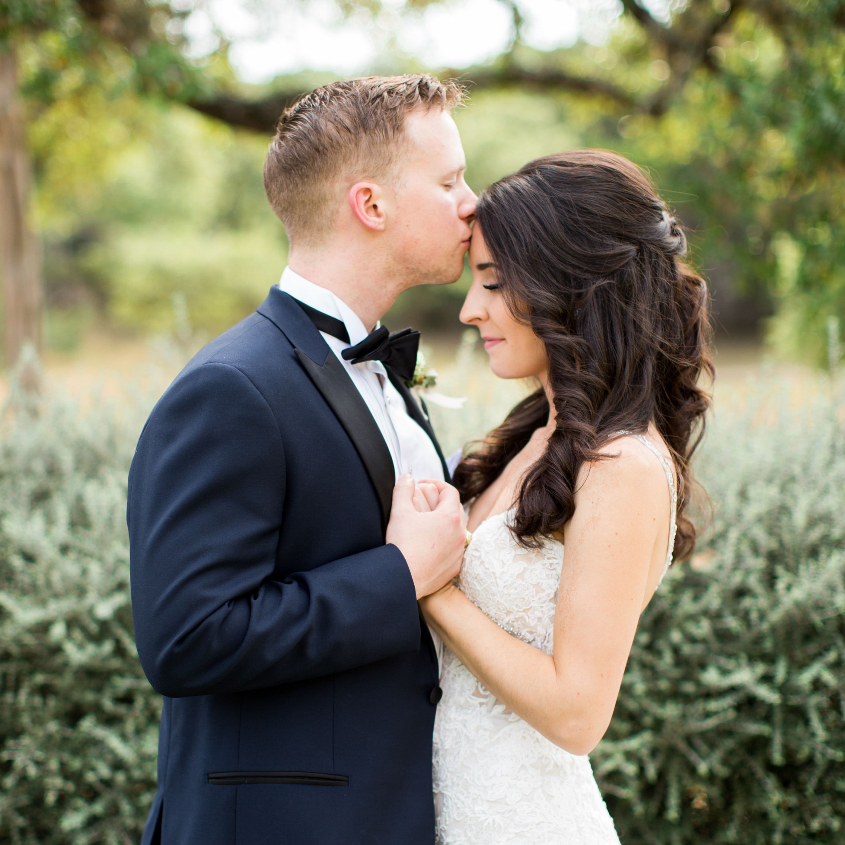 Blush and Gold Wedding at Kendall Plantation in Boerne, Texas